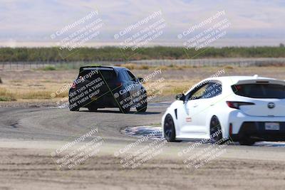 media/Oct-04-2025-OnGrid (Sat) [[44bd565ffa]]/Green Group/Grapevine/